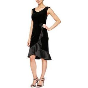 A.B.S. By Allen Schwartz Women's Black Velvet Wrap Dress Ruffled Hem Sz L 2564